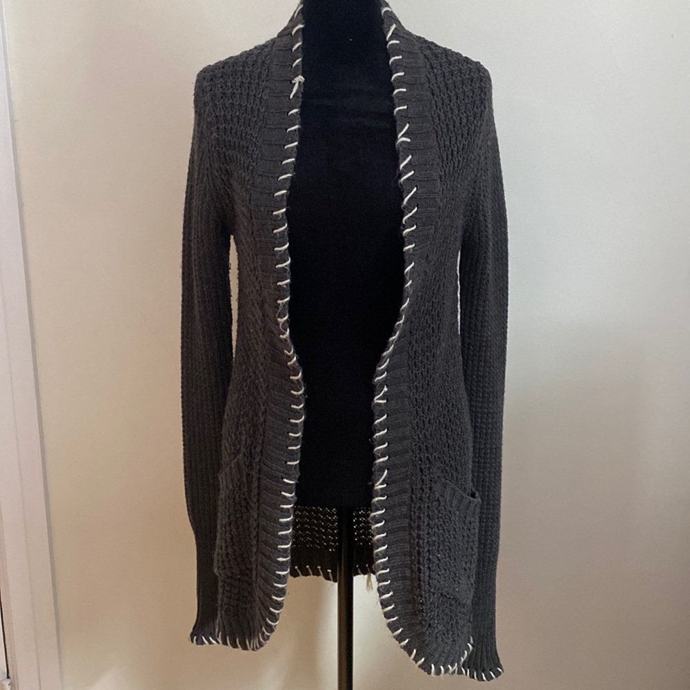 Cute grey with white stitching (all along open front and edges) cardigan. Cozy!